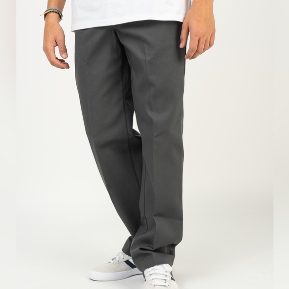 Dickies Other - NWT Dickies original fit pants 38x30